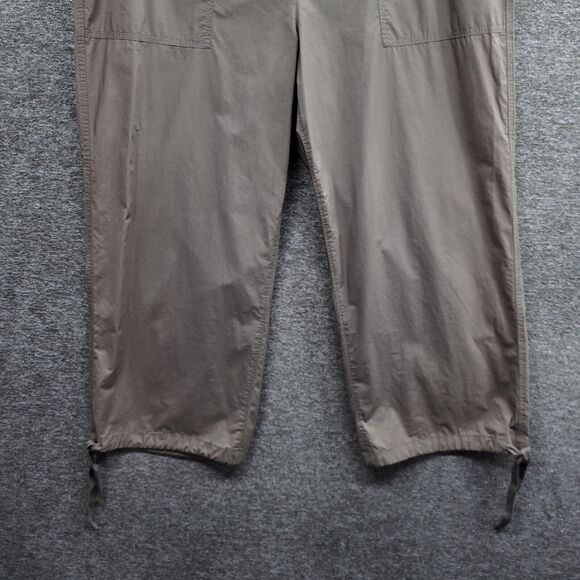 Tommy Bahama Pants Women's 16 Gray Snappy Poplin Crop Relax Fit NWT (MSRP $88) - Picture 3 of 11